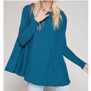 Free People Lovers Teal Heather Pullover!